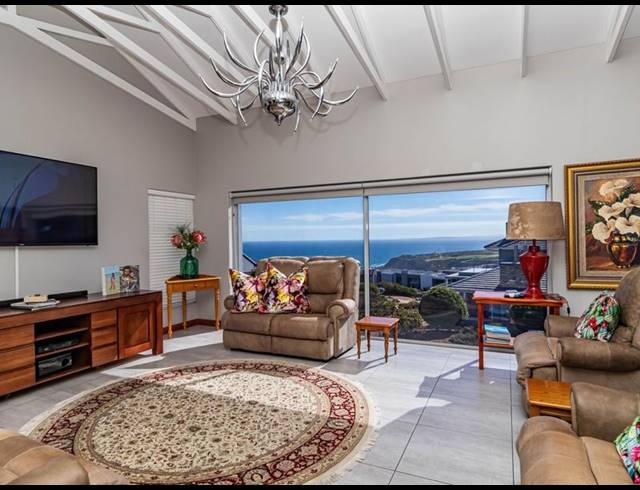 4 BEDROOM HOUSE FOR SALE IN PINNACLE POINT GOLF ESTATE